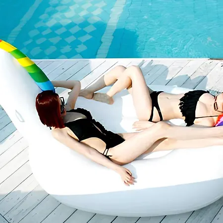 Bali Style Luxury Pool Near & Walking St! * Pattaya