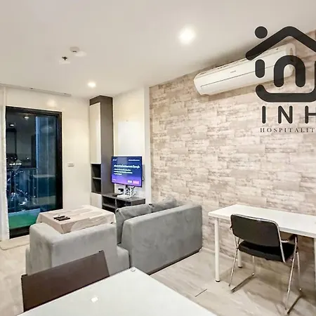 Spectacular 2-bedroom Sea-view Haven With Netflix & Comfort On High Floor #2261 *