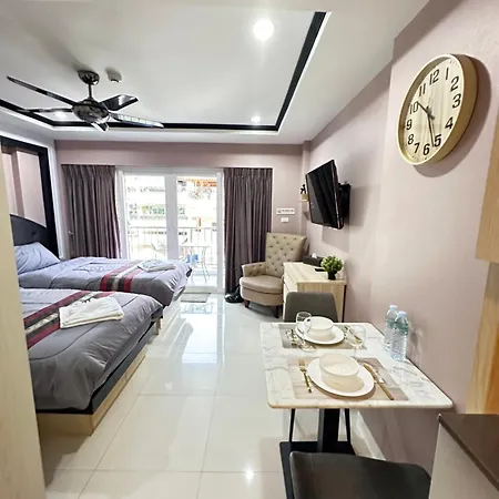 New Nordic Marcus Vip-5 - Spacious Near The Sea In The Area Of Phra Tam Nak Hill Apartment Pattaya