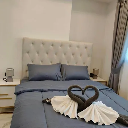 Apartment Arcadia Millennium Tower Beach Holiday Pattaya