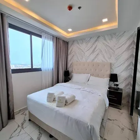 Arcadia Millennium Tower Beach Holiday *