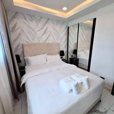 Arcadia Millennium Tower Beach Holiday Apartment Pattaya