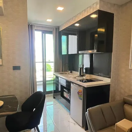 Arcadia Millennium Tower Beach Holiday Apartment