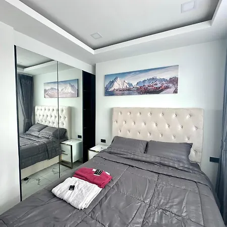Arcadia Millennium Tower Beach Holiday Apartment