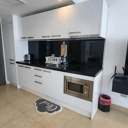 Centara Avenue Residences B65 Apartment