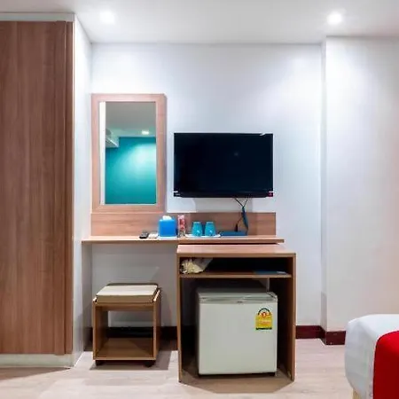 By Dee @jomtien โรงแรม 3*