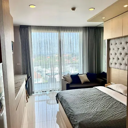 Riviera Wongamat Apartment