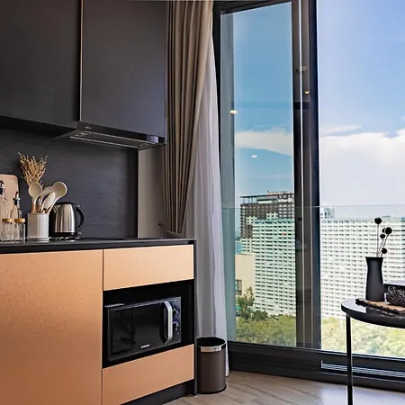 Luxury Edge Pattaya
