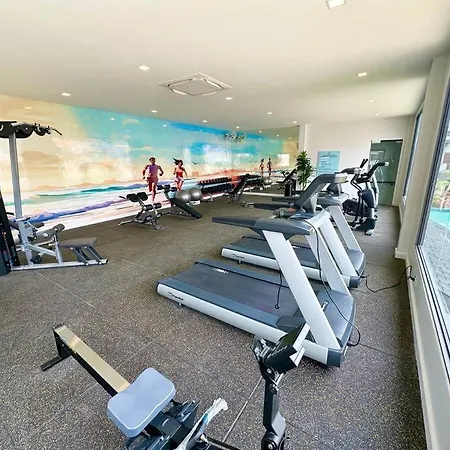 Super Luxury 4br Pool - Centre - Mt4 Villa Pattaya