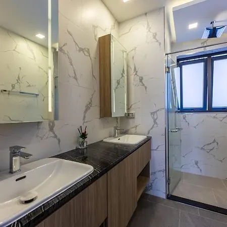 Super Luxury 4br Pool - Centre - Mt4 * Pattaya