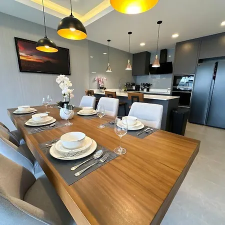 Super Luxury 4br Pool - Centre - Mt4 * Pattaya