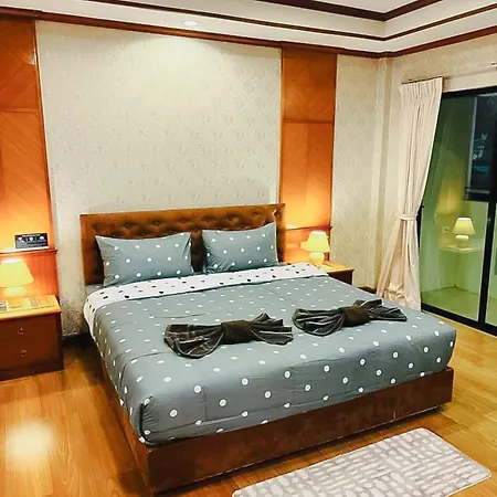 Antai Holiday Hotel 4*