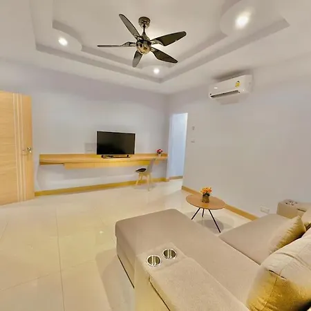 Tagvilla Lagoon Pool In 8 Bedroom * Pattaya