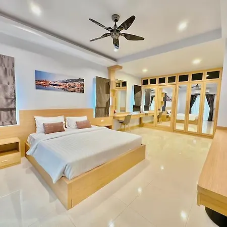 Tagvilla Lagoon Pool In 8 Bedroom Villa