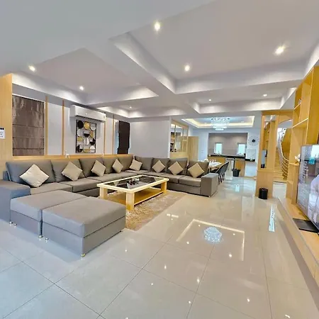 Tagvilla Lagoon Pool In 8 Bedroom Villa