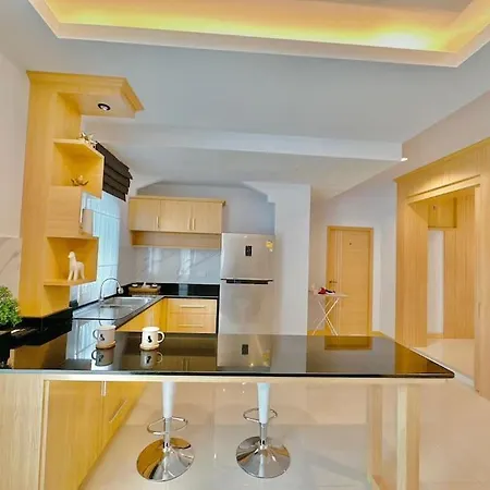 Tagvilla Lagoon Pool In 8 Bedroom Villa Pattaya