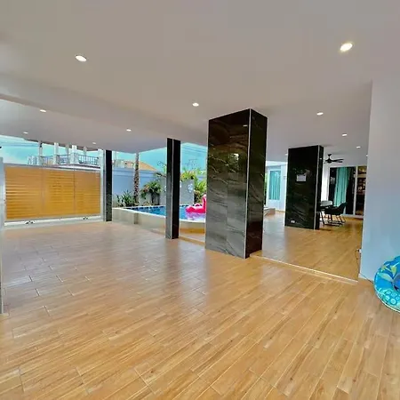 Tagvilla Lagoon Pool In 8 Bedroom * Pattaya