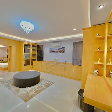 Tagvilla Lagoon Pool In 8 Bedroom *
