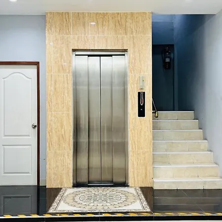 Hotel Royal Star 3*