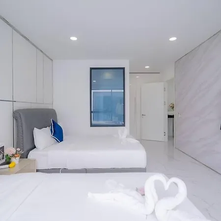 Tagvilla Palm Spring In 8 Bedroom