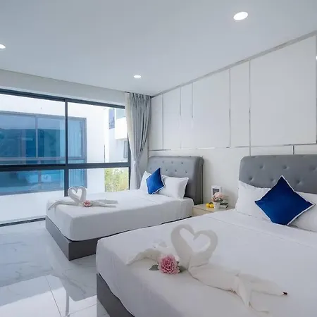 Tagvilla Palm Spring In 8 Bedroom Pattaya