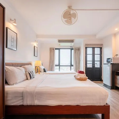 Hotel The Corner