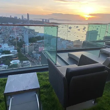 อพาร์ทเม้น The Edge