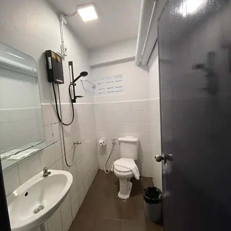Maland House - Soi 14 Saisong Road * Pattaya