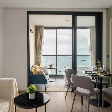 Vacaystation Edge โรงแรม