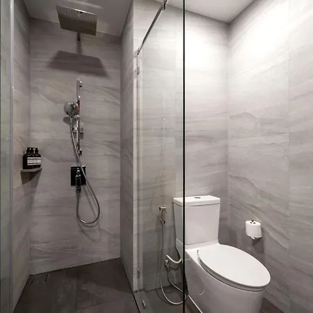 โรงแรม Vacaystation Edge 4*