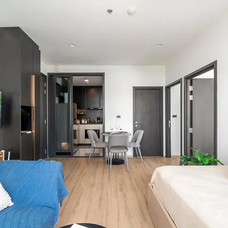 โรงแรม Vacaystation Edge 4*
