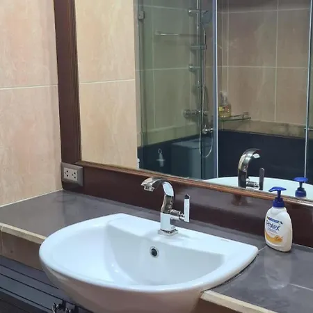Condotel A Jomtien Road Apartment