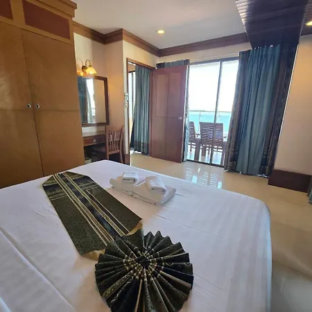 Mike 3* Pattaya