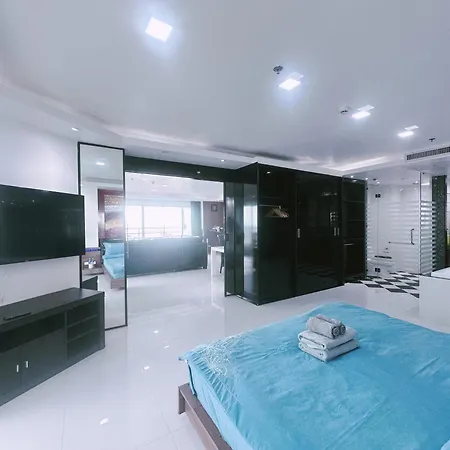 Amazing Big Balcony Seaview Dontan Beachfront อพาร์ทเม้น *