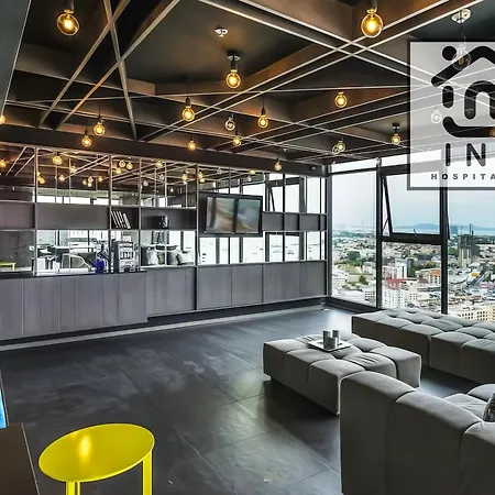 The Base Exclusive By Inh Global อพาร์ตโฮเทล Pattaya