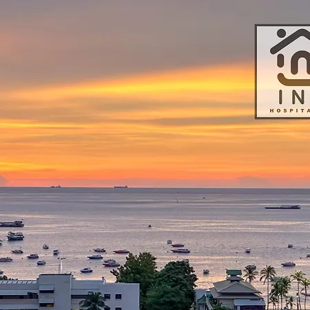 อพาร์ตโฮเทล The Base Exclusive By Inh Global Pattaya
