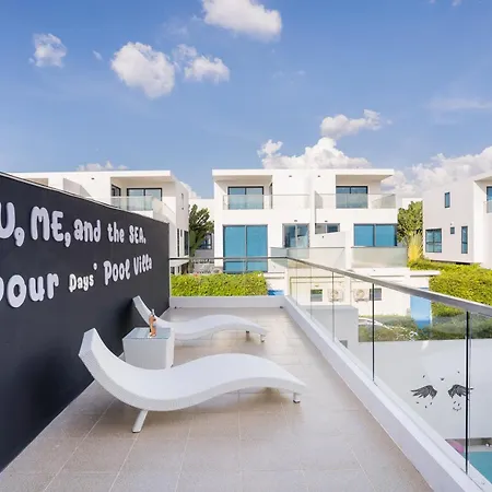 Villa Your Days Pool