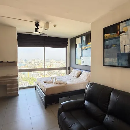Unixx Seaview อพาร์ตโฮเทล