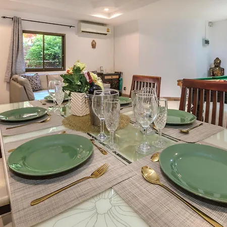 Garden Near Walking Street And Beaches * Pattaya