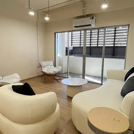 โรงแรมแคปซูล Wonderful 2