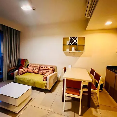 Laguna Beach Resorts 2 *