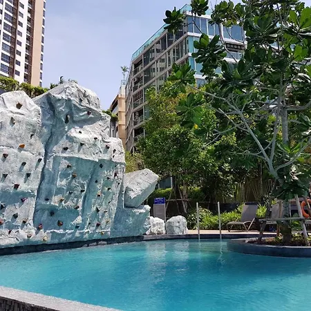 Unixx South Apartment Pattaya
