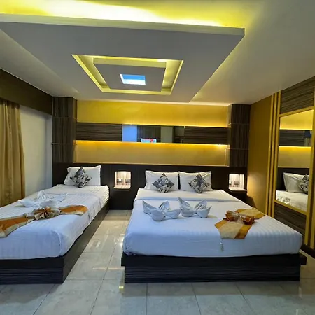 Mr.mac's Place Hotel