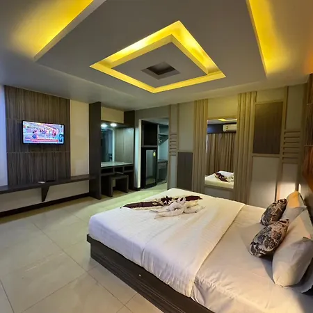 Hotel Mr.mac's Place 2*