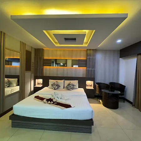 Mr.mac's Place Hotel
