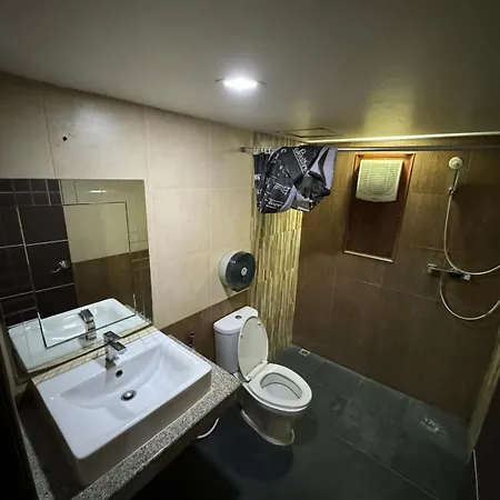 Mr.mac's Place 2* Pattaya