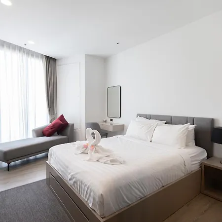 The Edge - Luxury 1 Bedroom - Seaview 17th Floor #304