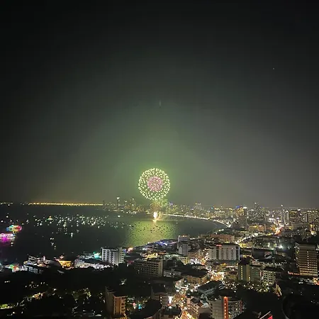 Unixx Seaview อพาร์ตโฮเทล