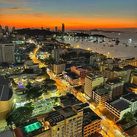 The Edge 4* Pattaya