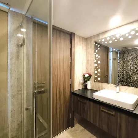 Grand Avenue 2bedroom By Fantaseabeach อพาร์ทเม้น *